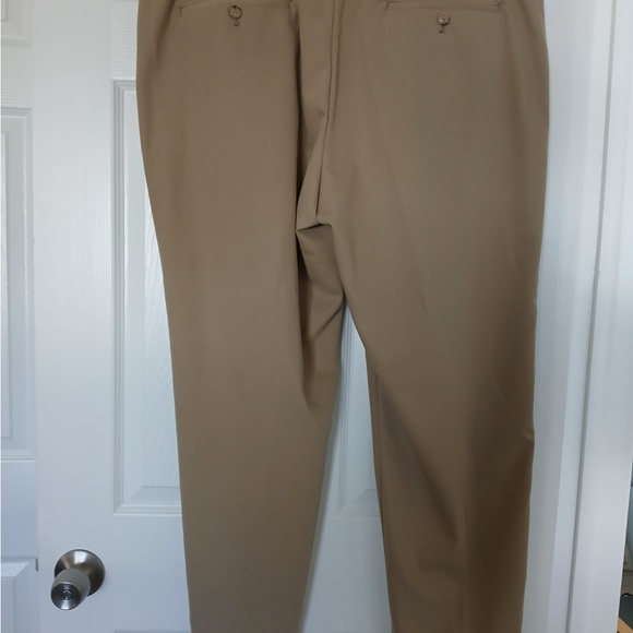 Van Heusen Men's Black and Tan Dress Pants - Picture 5 of 11
